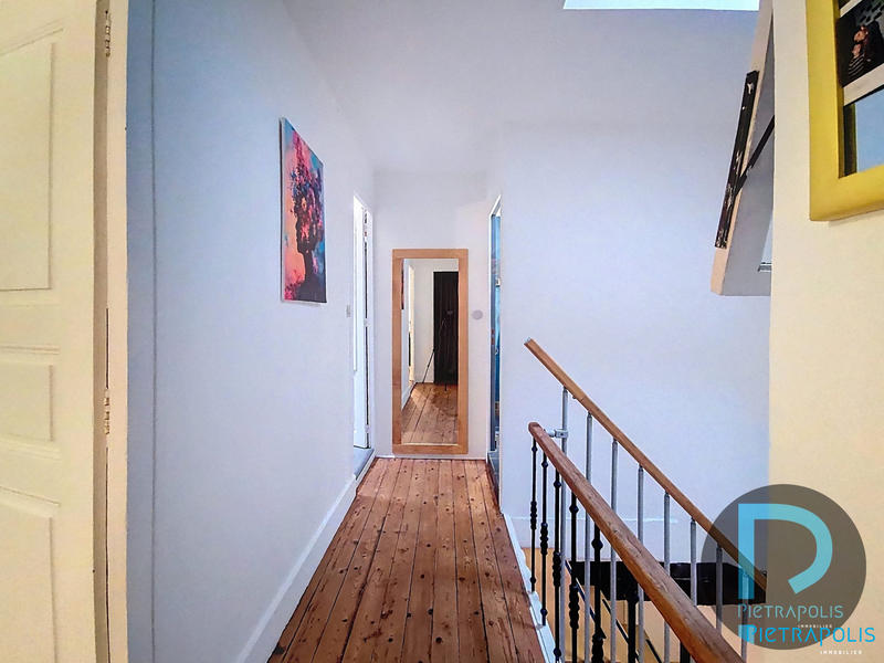 Appartement - 91 m² - 3 pièces