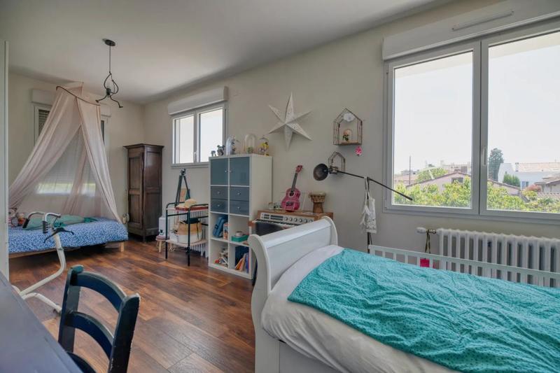 Maison - 190 m² - 6 pièces