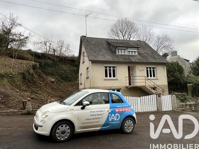 Maison - 103 m² - 5 pièces