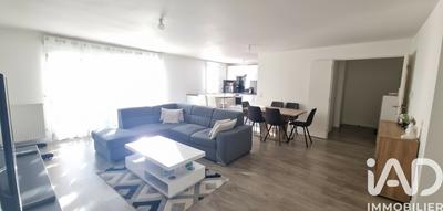 Appartement - 98 m² - 3 pièces