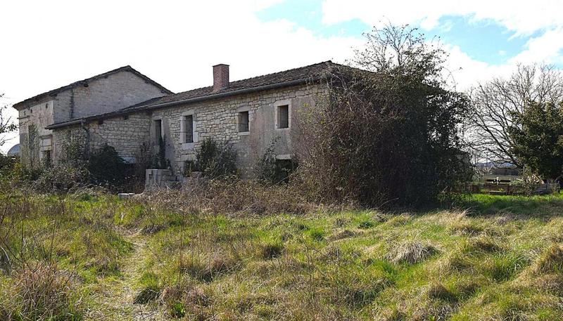 Corps de ferme - 224 m² - 4 pièces