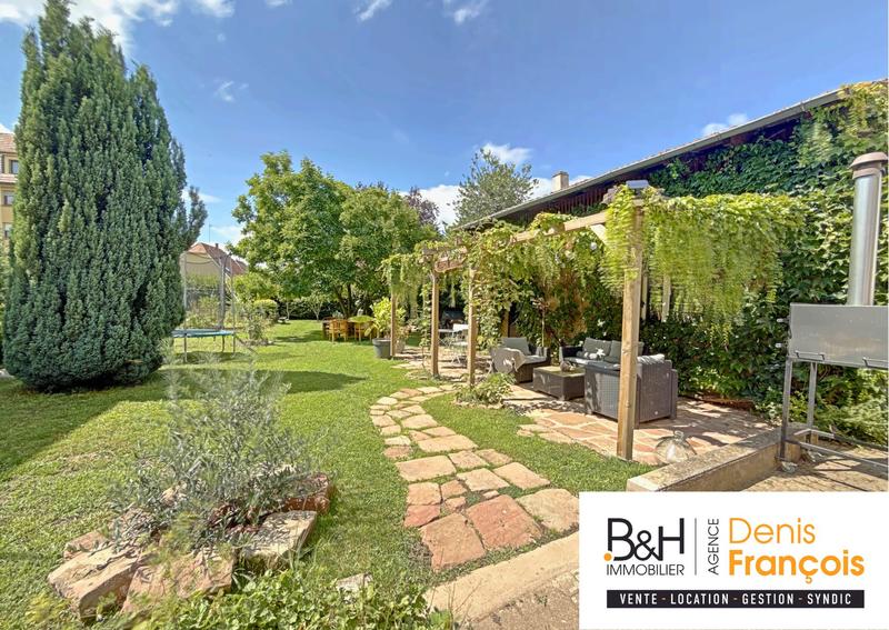 Maison - 126 m² - 6 pièces