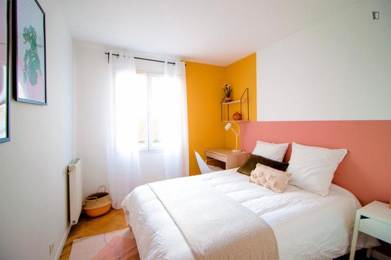Chambre - 10 m² - 4 pièces