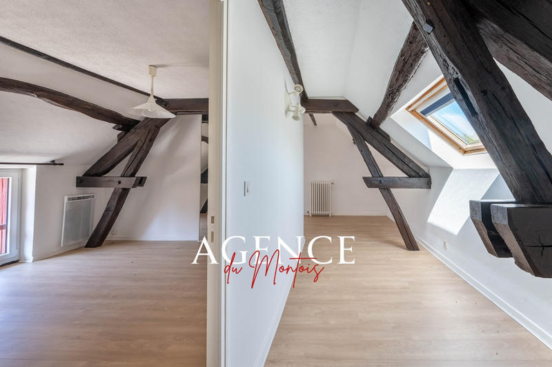 Maison - 175 m² - 6 pièces