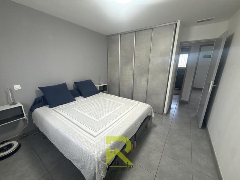 Maison - 239 m² - 4 pièces