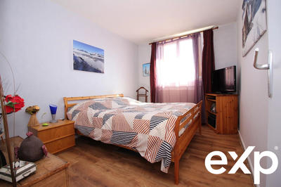 Appartement - 97 m² - 6 pièces