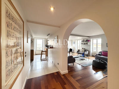 Appartement - 130 m² - 4 pièces