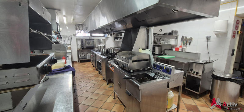 Fonds de commerce - Hôtellerie / Restauration - 390 m²