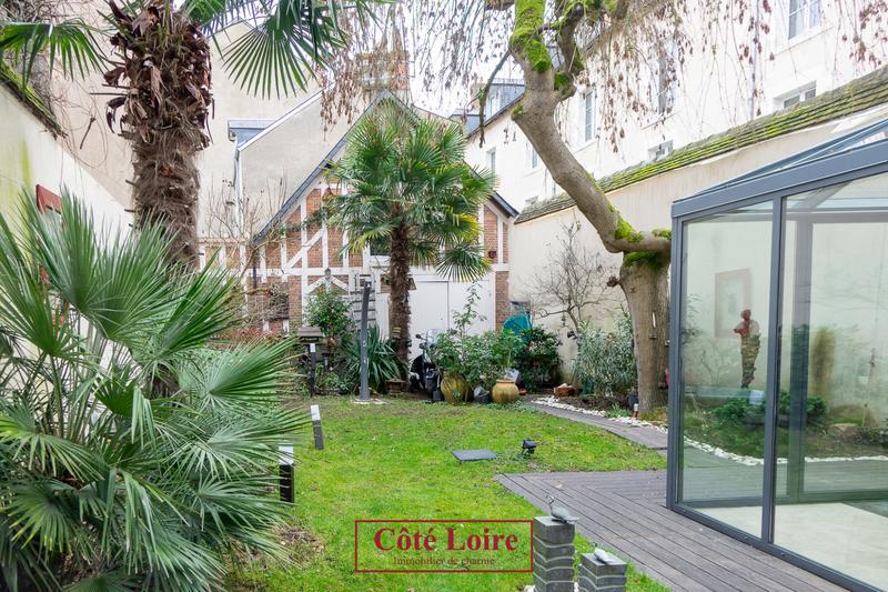 Maison ancienne - 261 m² - 11 pièces