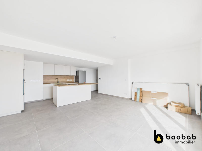 Appartement - 94 m² - 4 pièces