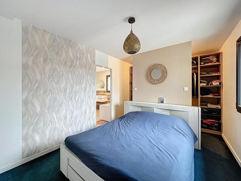 Pavillon - 135 m² - 6 pièces