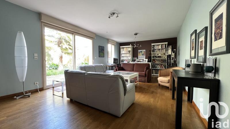 Maison - 264 m² - 11 pièces