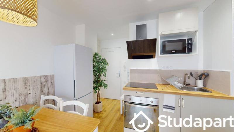 Chambre - 11 m² - 1 pièce