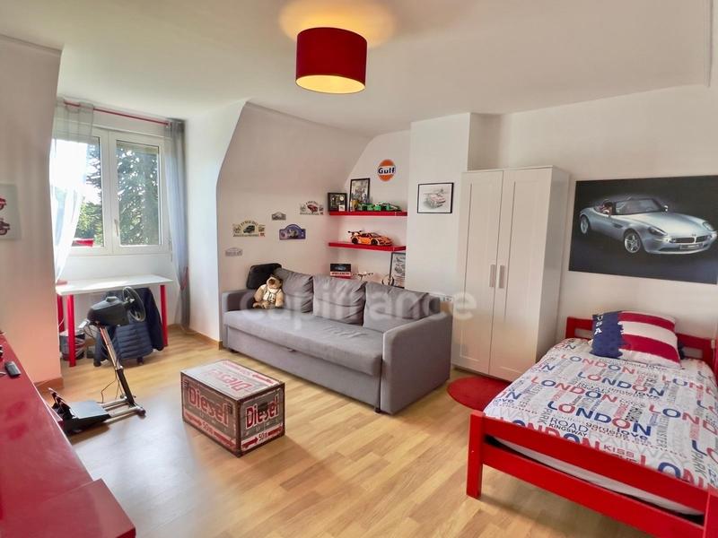 Maison - 173 m² - 6 pièces