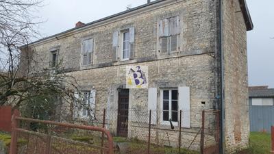 Maison de ville - 95 m² - 5 pièces