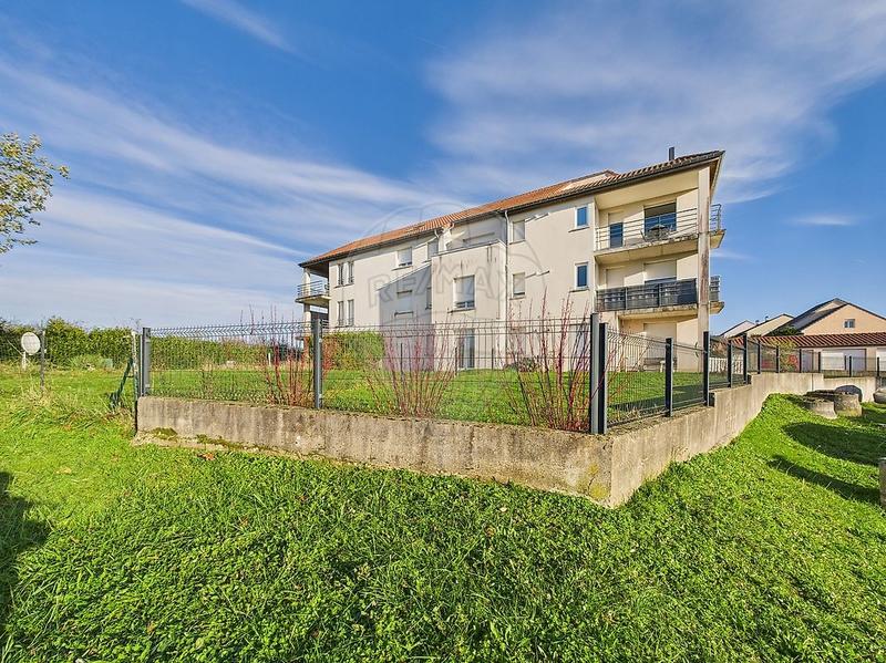 Appartement - 80 m² - 3 pièces