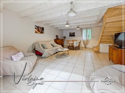 Maison - 88 m² - 4 pièces