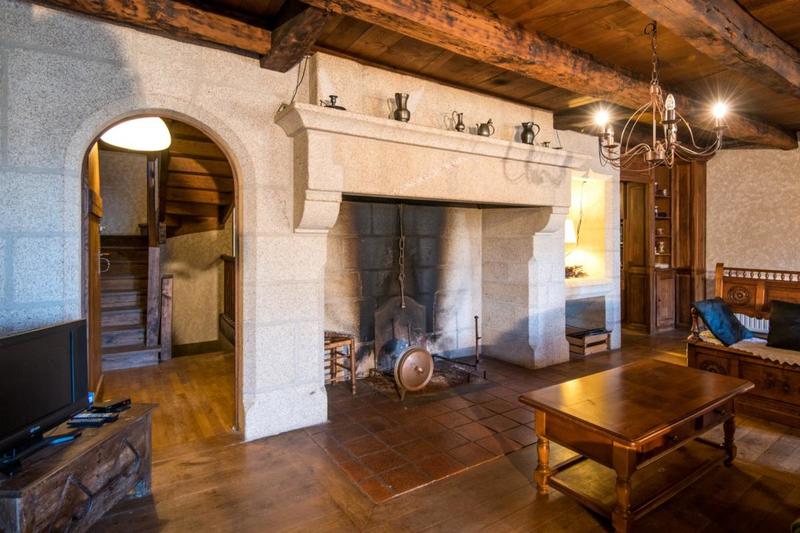 Maison - 180 m² - 6 pièces