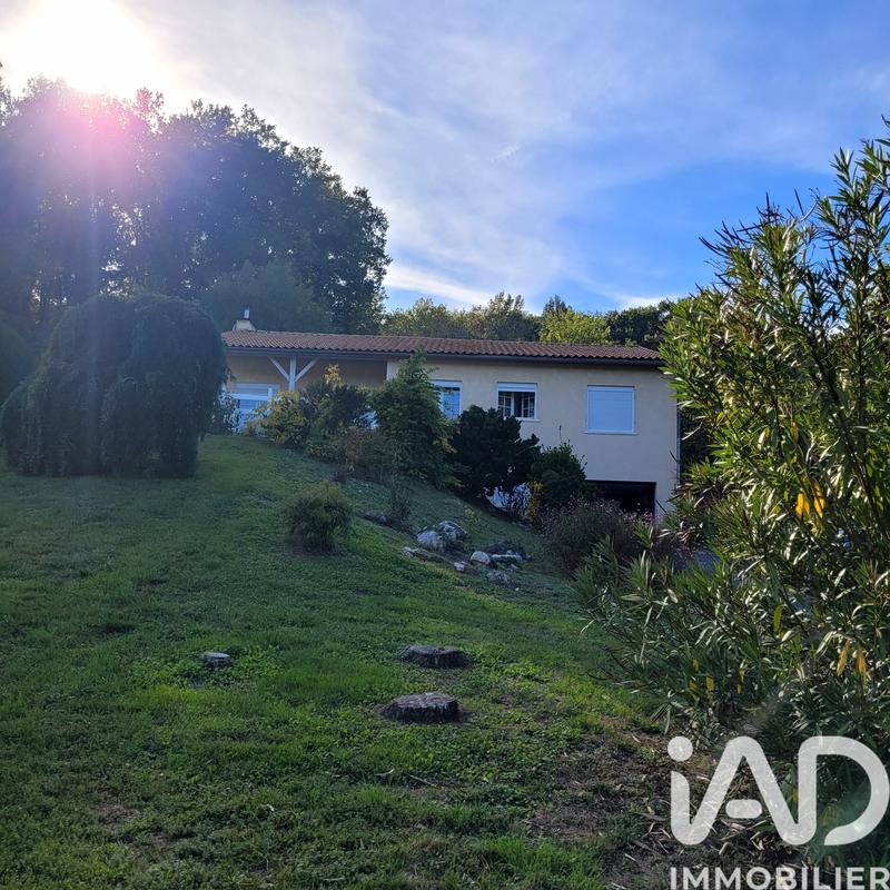 Maison - 122 m² - 5 pièces