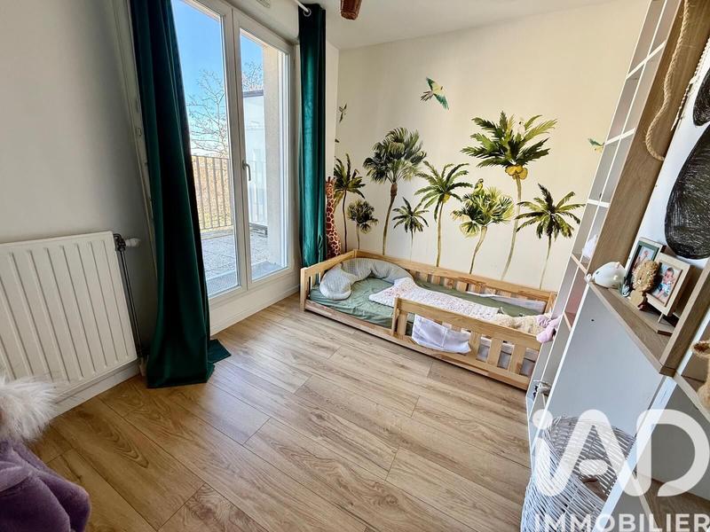Appartement - 81 m² - 4 pièces