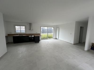 Maison - 106 m² - 4 pièces
