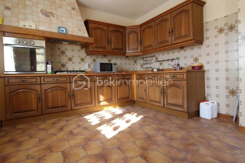 Pavillon - 150 m² - 8 pièces