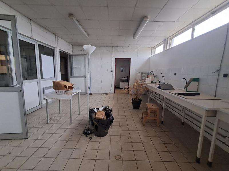 Parking / Garage - 540 m²