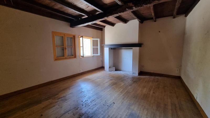Maison en pierre - 84 m² - 3 pièces