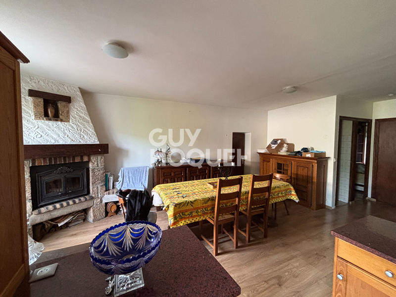 Maison - 138 m² - 8 pièces