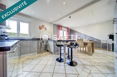 Maison - 111 m² - 5 pièces