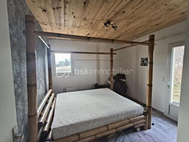 Maison - 144 m² - 5 pièces