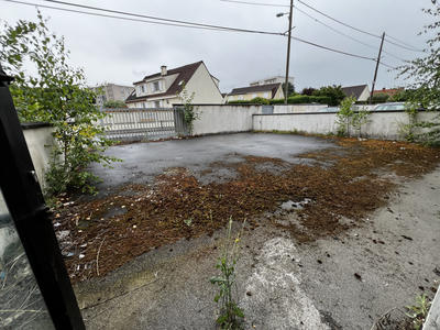 Local commercial - 361 m²