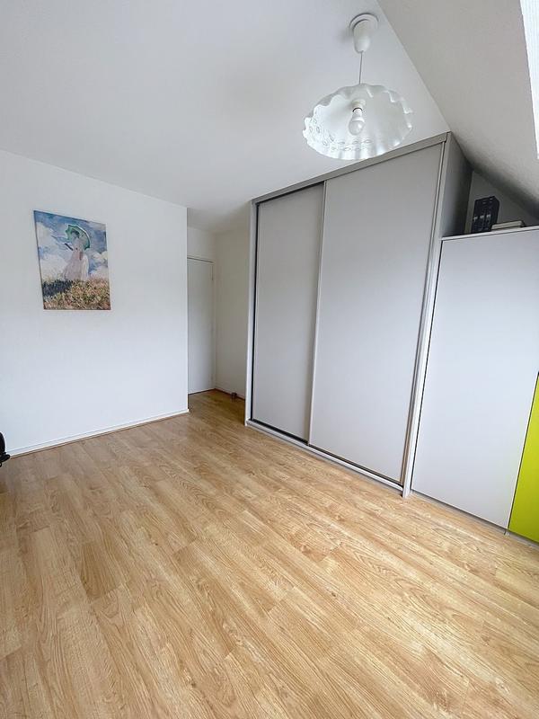 Appartement - 112 m² - 6 pièces