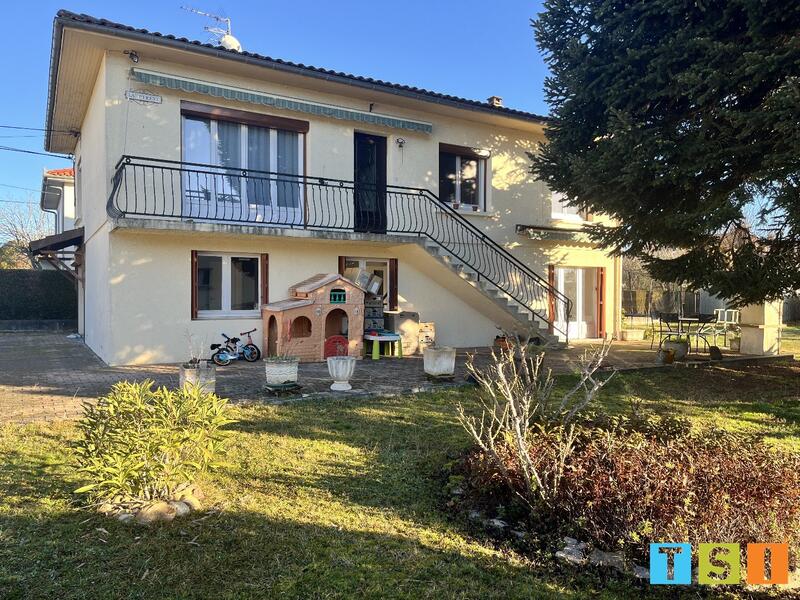 Maison - 164 m² - 6 pièces