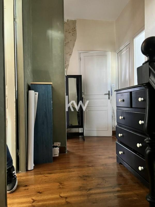 Maison - 121 m² - 6 pièces