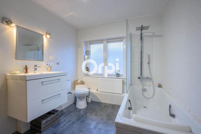 Maison - 140 m² - 3 pièces