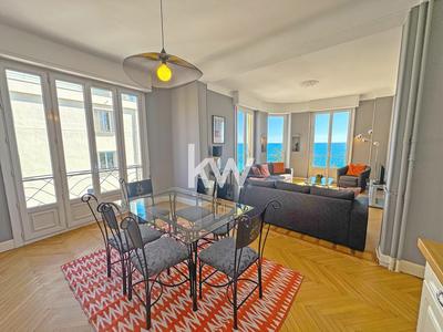 Appartement - 90 m² - 3 pièces