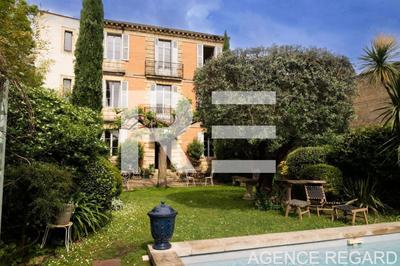 Maison de maîtres - 360 m² - 13 pièces