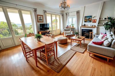 Maison - 166 m² - 5 pièces