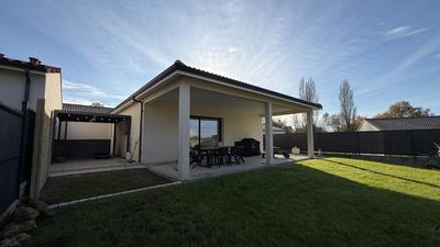 Maison - 108 m² - 5 pièces