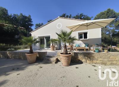 Maison - 118 m² - 5 pièces