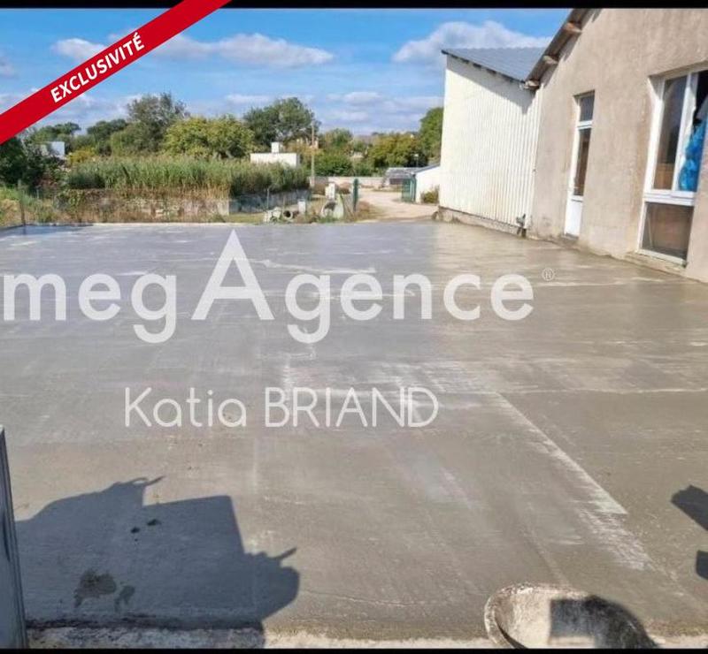 Immeuble - 1 350 m²