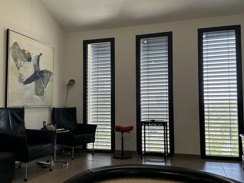 Villa - 211 m² - 9 pièces