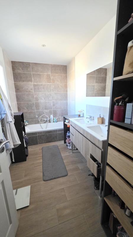 Pavillon - 96 m² - 4 pièces