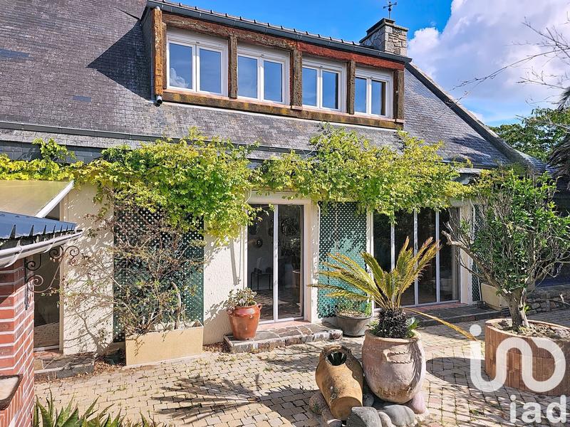 Maison - 161 m² - 6 pièces