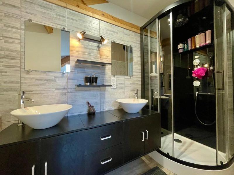 Maison - 298 m² - 8 pièces