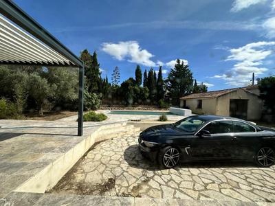 Maison - 160 m² - 5 pièces