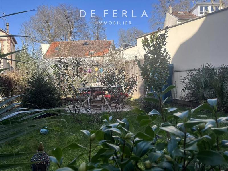 Appartement - 84 m² - 4 pièces