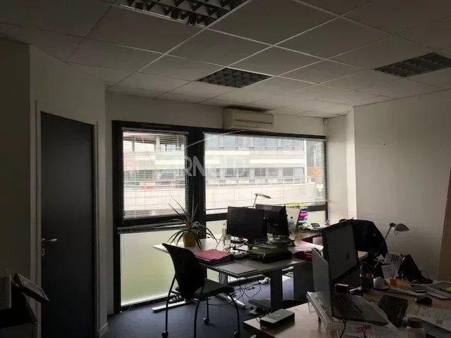 Bureau - 160 m² - 8 pièces