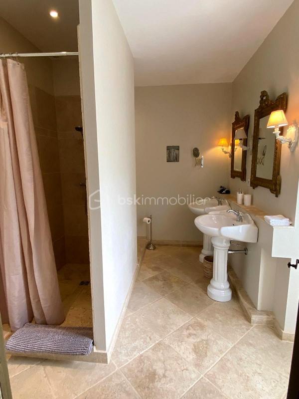 Château - 520 m² - 18 pièces